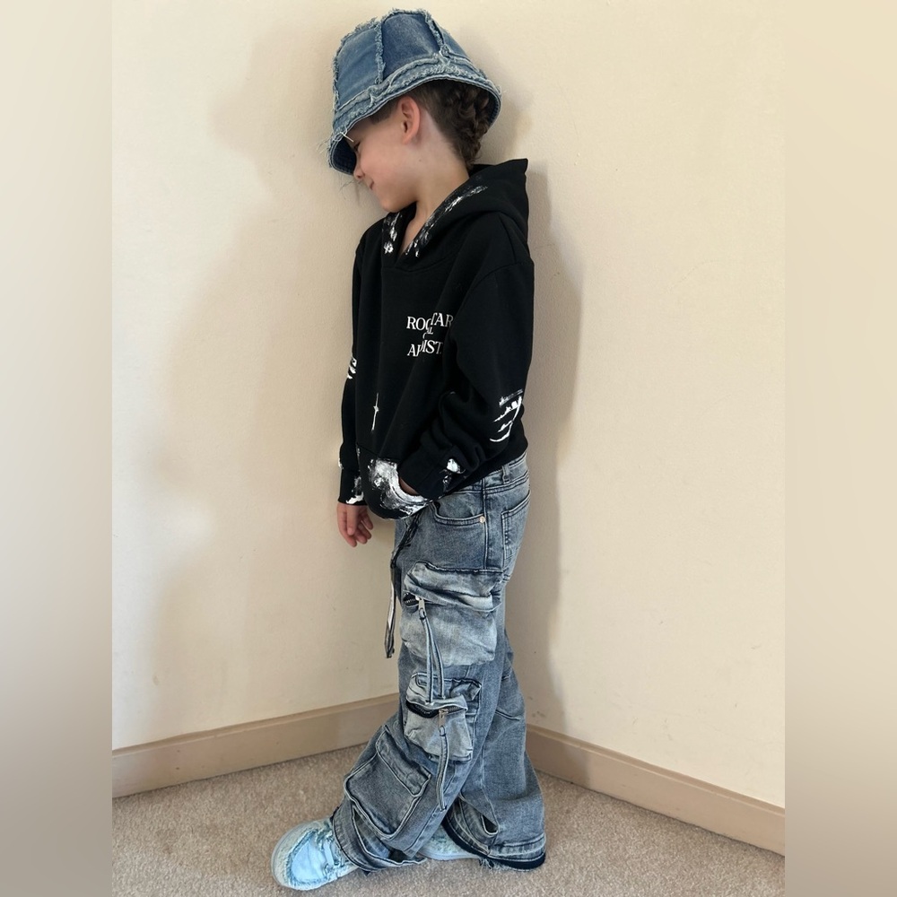 Kids Black Hoodie and Blue Jeans Set plus Hat! 7